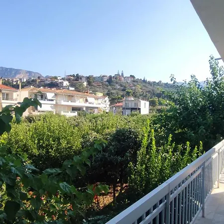 Balcony To Waves Apartament
